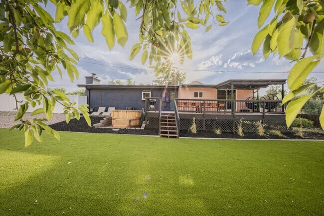 Building Photo - 12080 W 32nd Dr