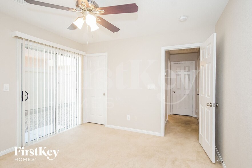 Building Photo - 8688 Pico Grande Ct