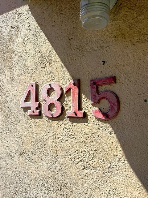 Building Photo - 4815 W 111th St