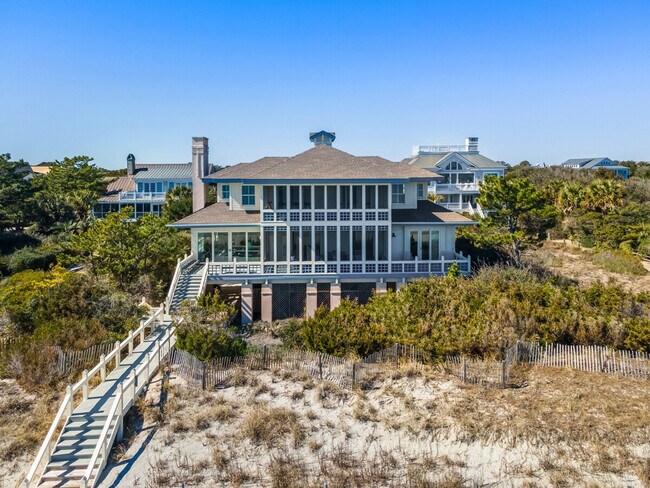 Building Photo - 886 Debordieu Blvd