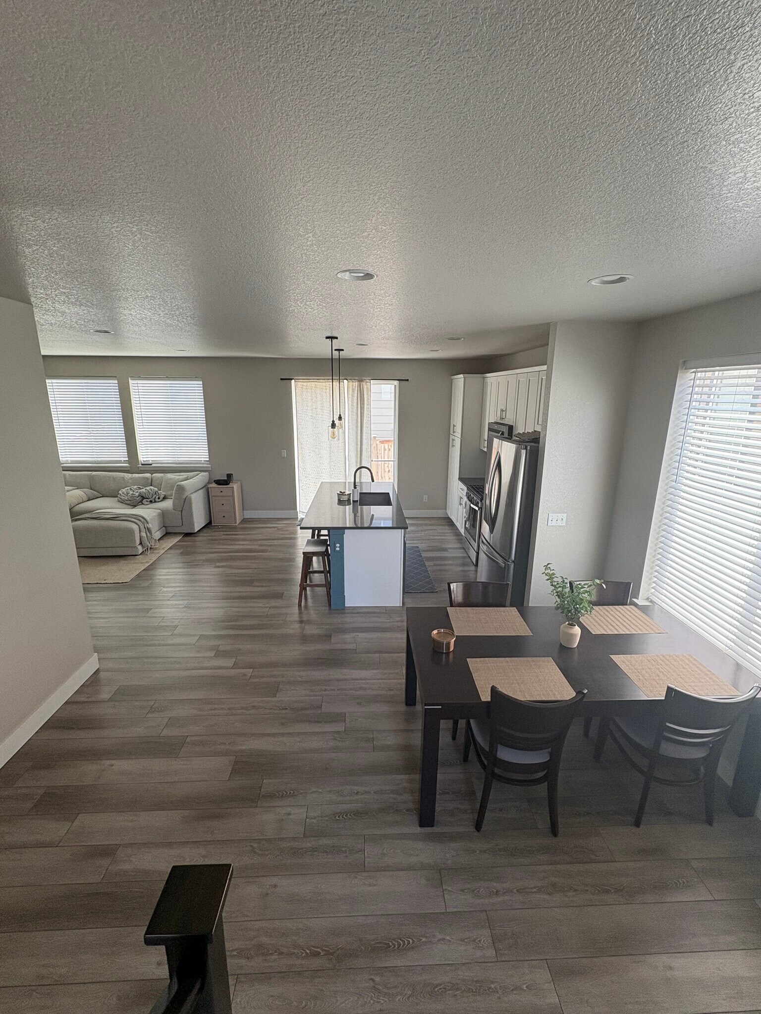 Main living area - 12197 Claude Ct