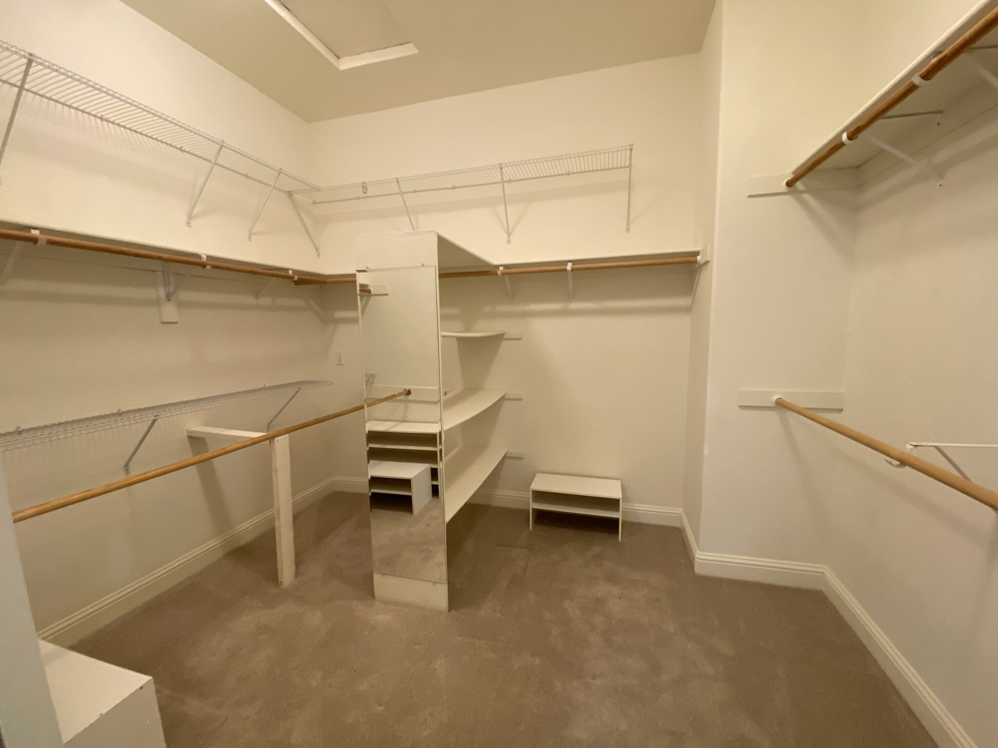 Master Walk-in Closet - 1828 Ivanhoe Ave