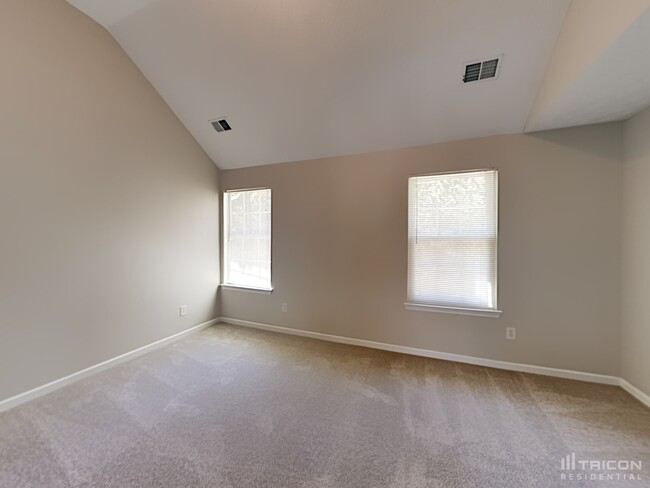 Building Photo - 6469 Snowden Dr