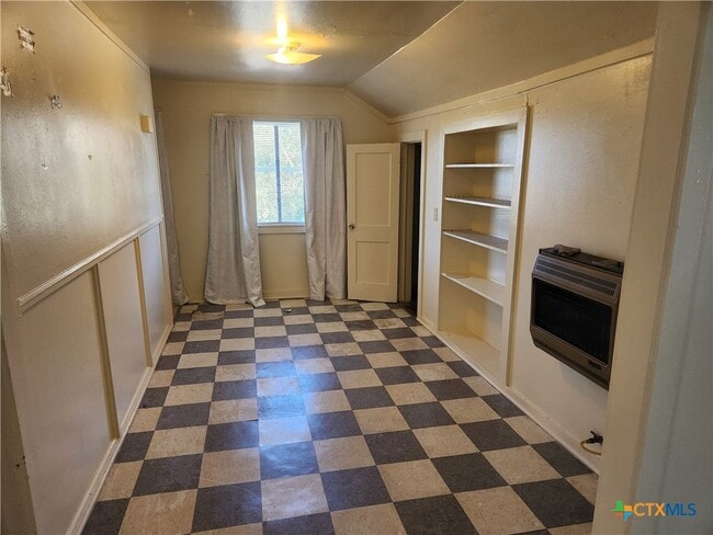 Building Photo - 1205 S 17th St