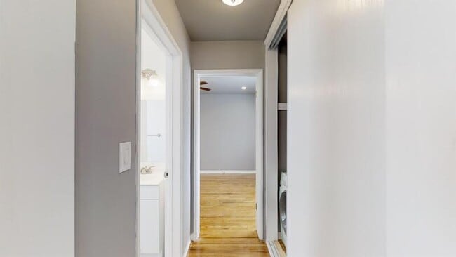 Building Photo - 7016 1/2-7012 Flight Ave