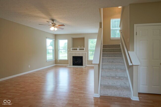 Building Photo - 14170 Royalwood Dr