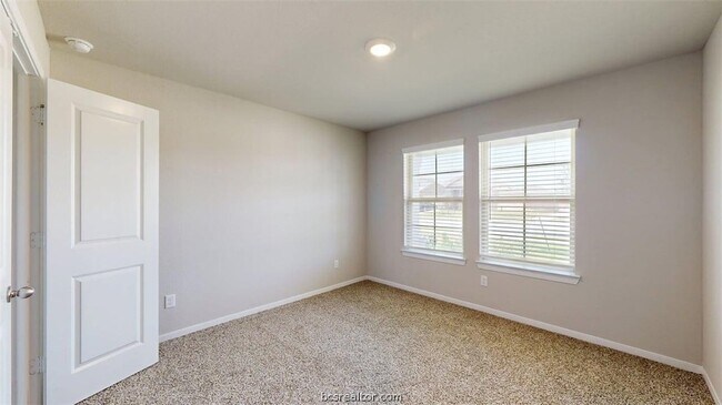 Building Photo - 5344 Samuel Run