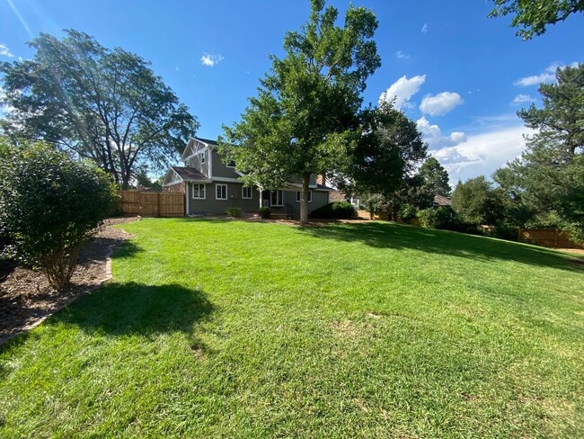 Building Photo - Updated Spacious Palos Verde Home