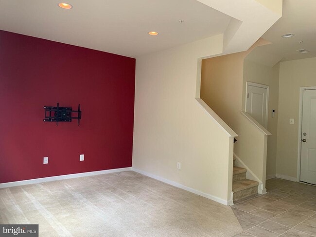 Building Photo - 1136 Red Hawk Way