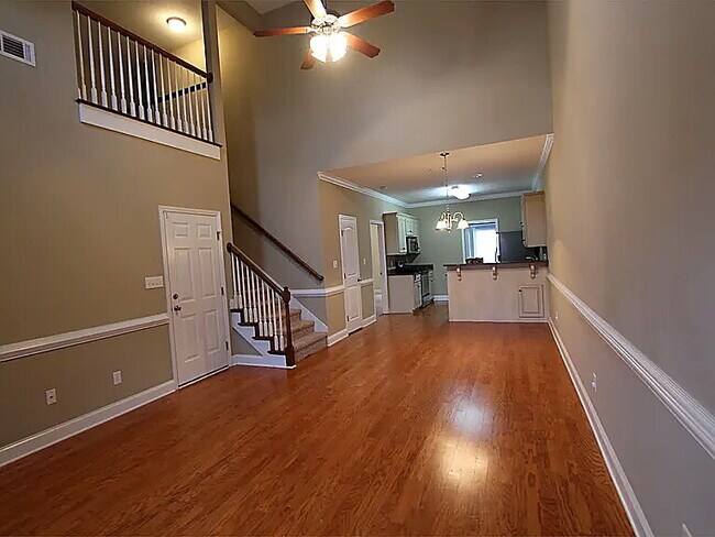 Building Photo - 307 Buxton Ln
