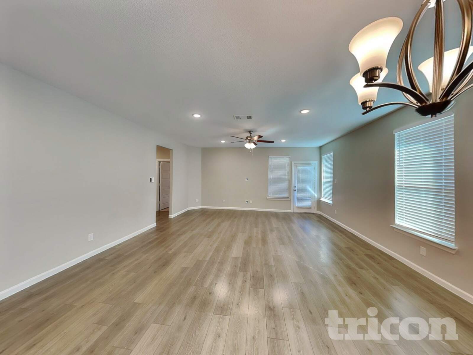 Building Photo - 540 Hazeltine Rd