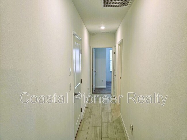 Building Photo - 10980 Gable Dig Lp