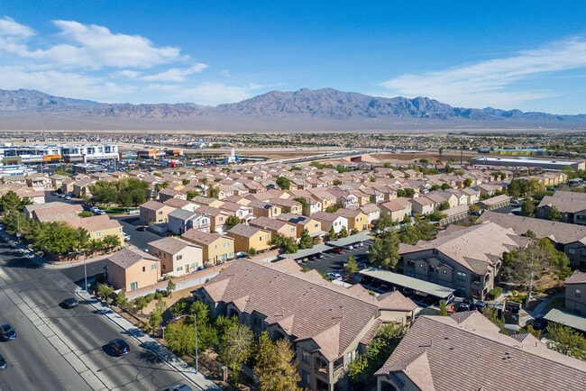 Building Photo - 8250 GRAND CANYONUNIT