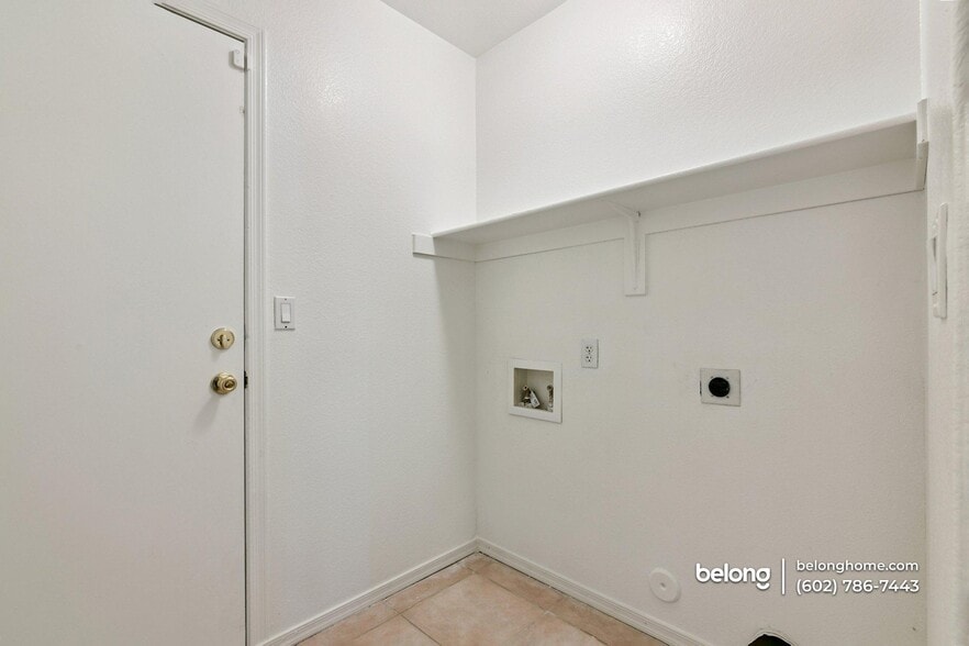 Building Photo - 4545 N 67th Ave