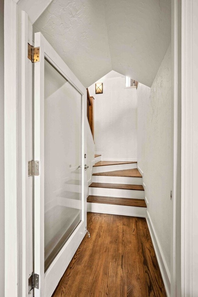Building Photo - Exquisite Lookout Mountain Estate – Where ...