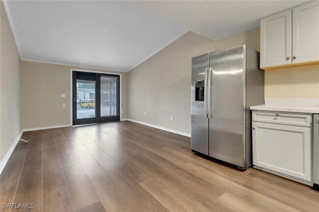 Building Photo - 5214 Treetops Dr