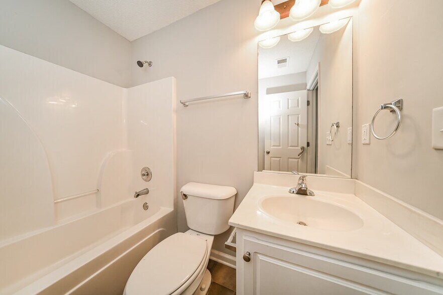 Building Photo - 3853 Plymouth Rock Drive