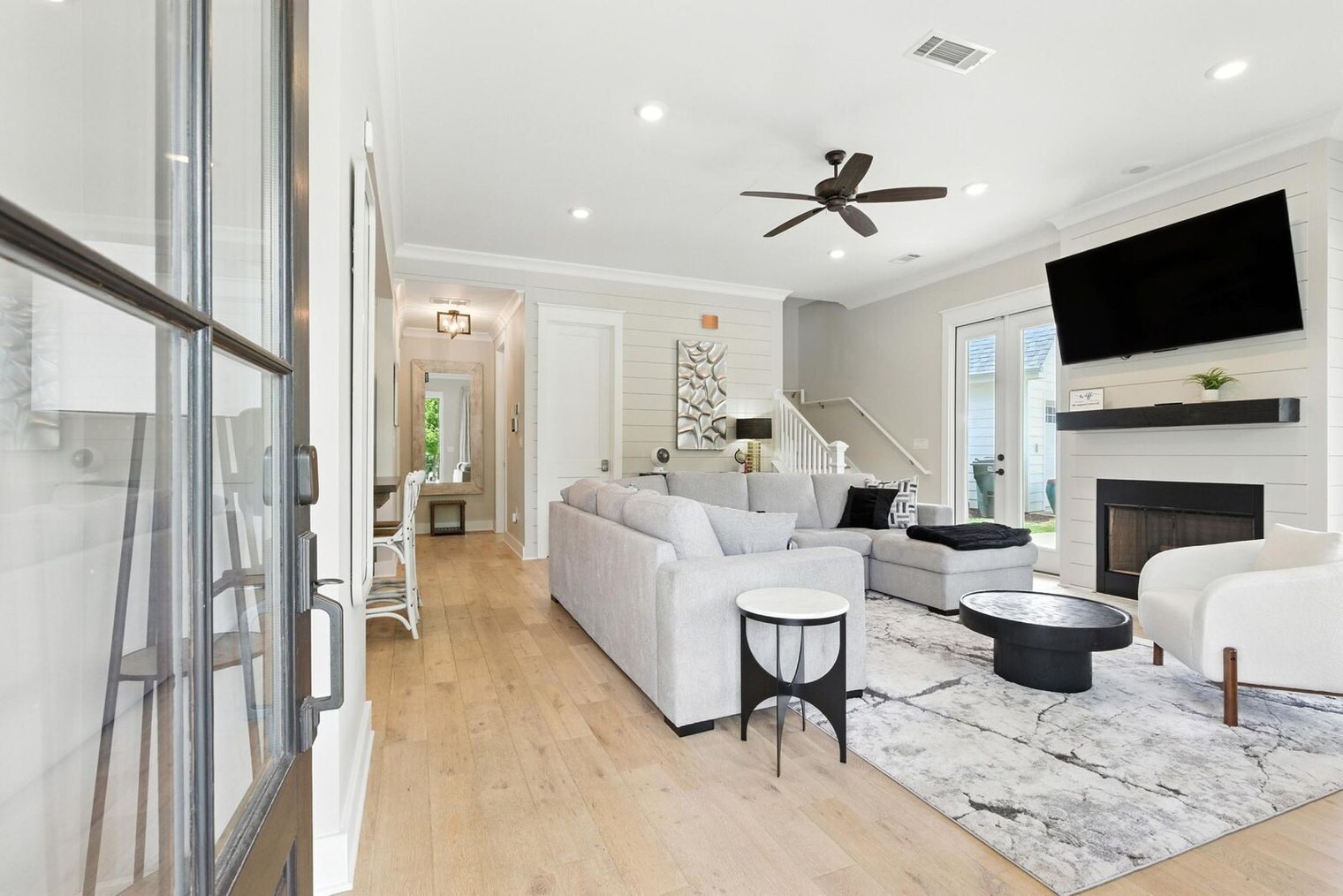 Building Photo - 143 Steepleview Dr