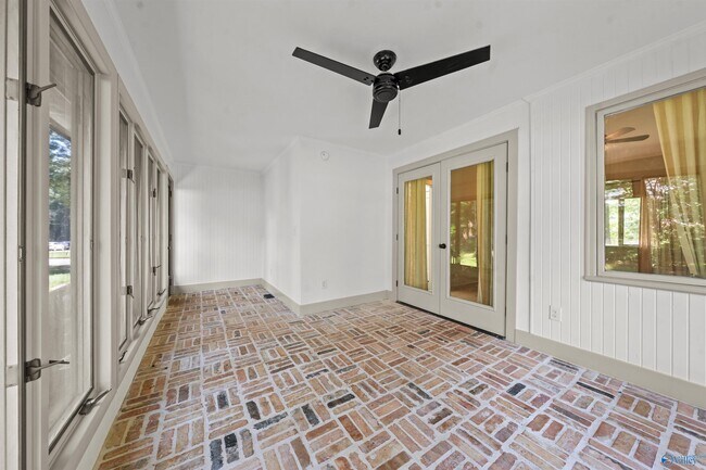 Building Photo - 7705 Foxfire Dr SE
