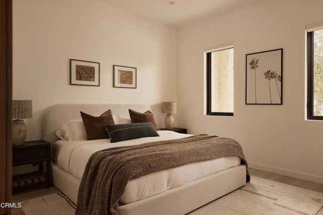 Building Photo - 11638 Kling St