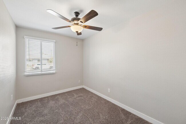 Building Photo - 8137 W Trafalgar Ave