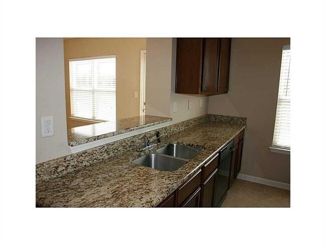 Building Photo - 1317 Castleberry Dr