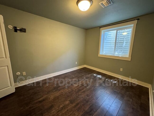 Building Photo - 1842 Stony Meadow Ln