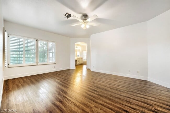Building Photo - 1416 Palantine Hill Dr
