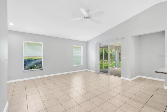 Building Photo - 11732 Crest Creek Dr