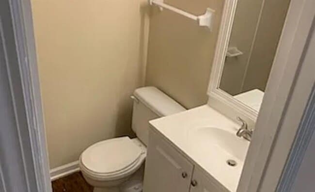 Building Photo - Freshly Renovated 3BR Condo Steps from UNC...