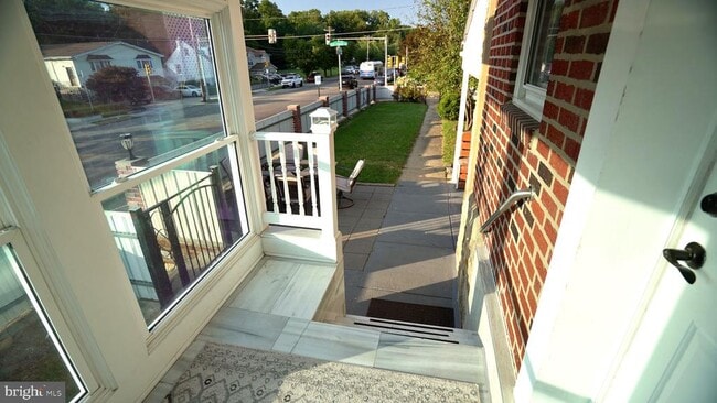 Building Photo - 1600 Fox Chase Rd