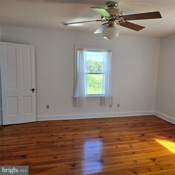 Building Photo - 8293 Leetown Rd