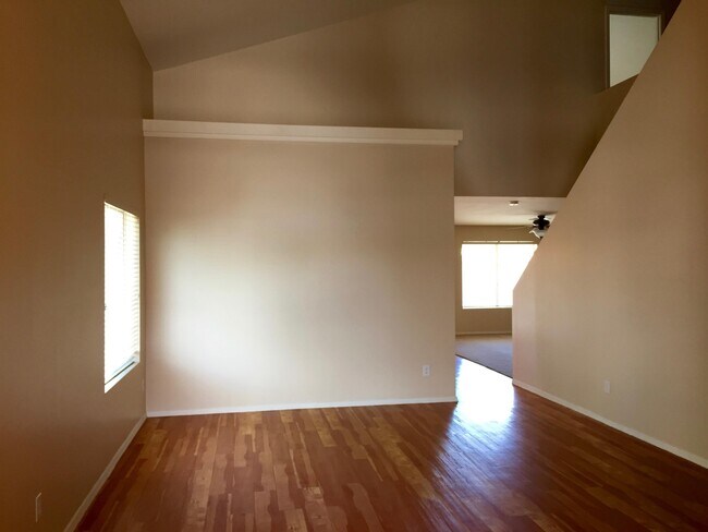 Building Photo - 21827 W Cocopah St