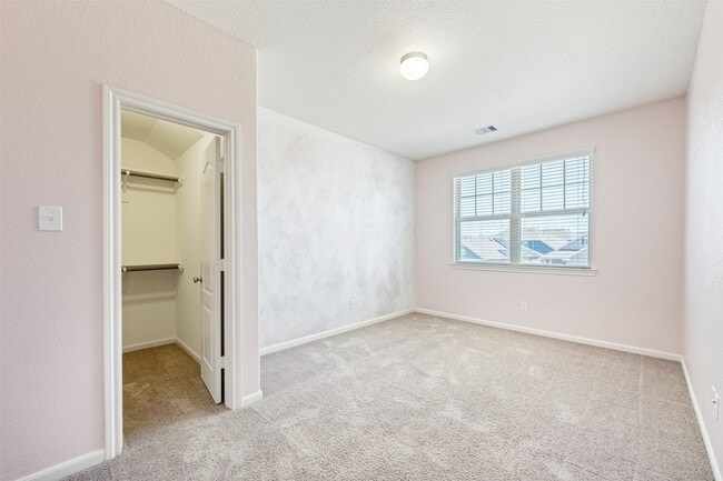Building Photo - 3009 Wedgewood Bay Ct