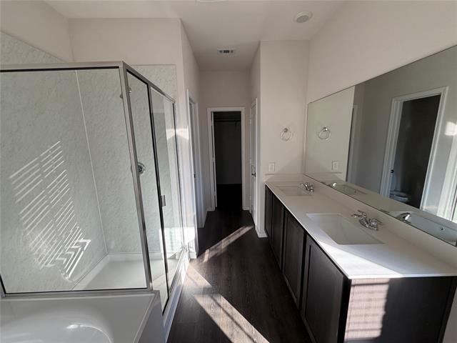 Building Photo - 1924 Buffalo Hill Dr