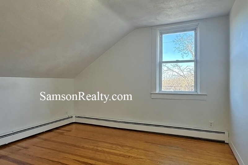 Building Photo - 12 Ostend St