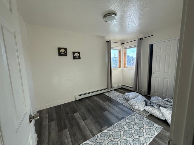 Building Photo - 2803 Wilson St