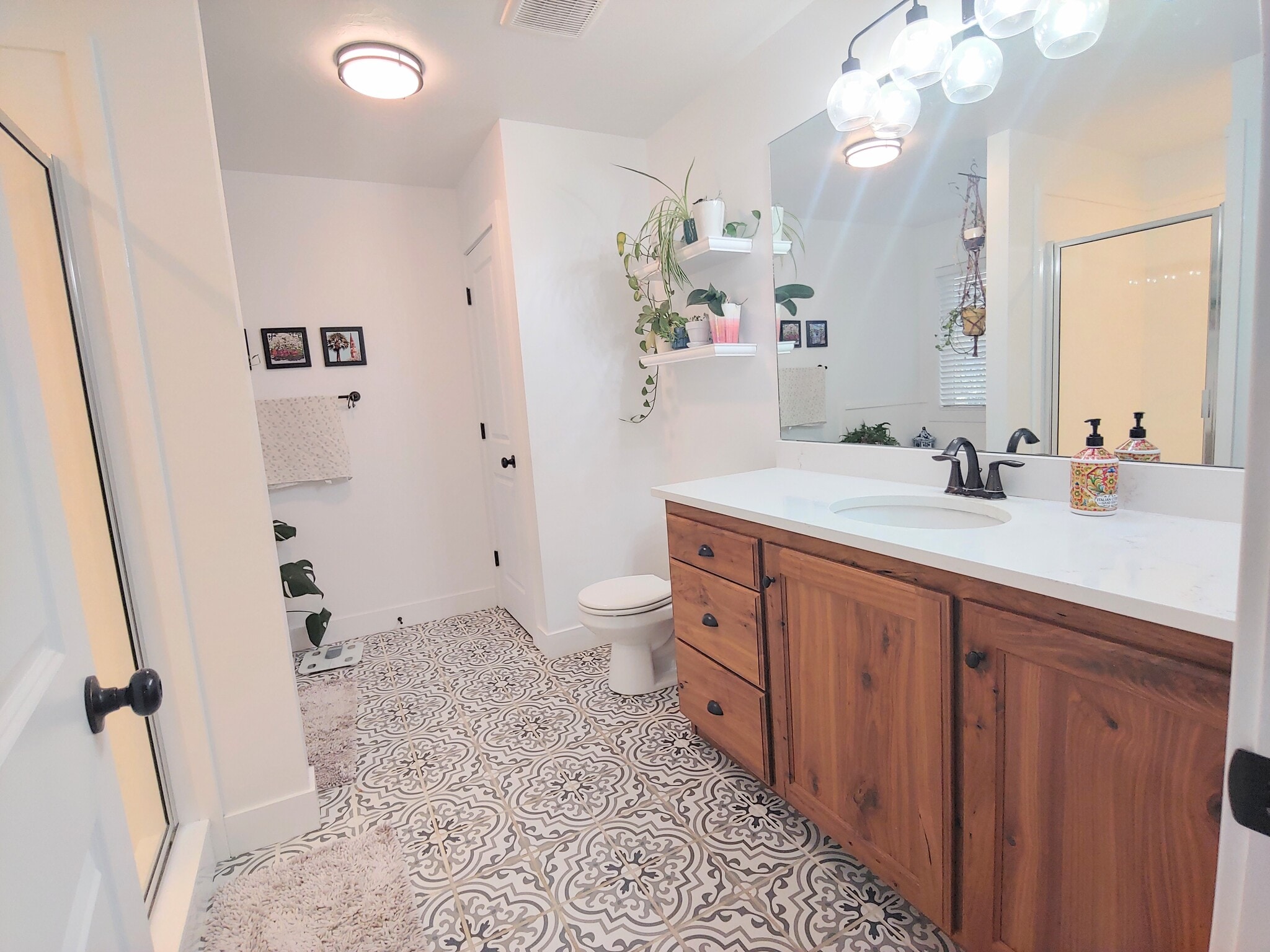 Master bath - 1824 N 400 W