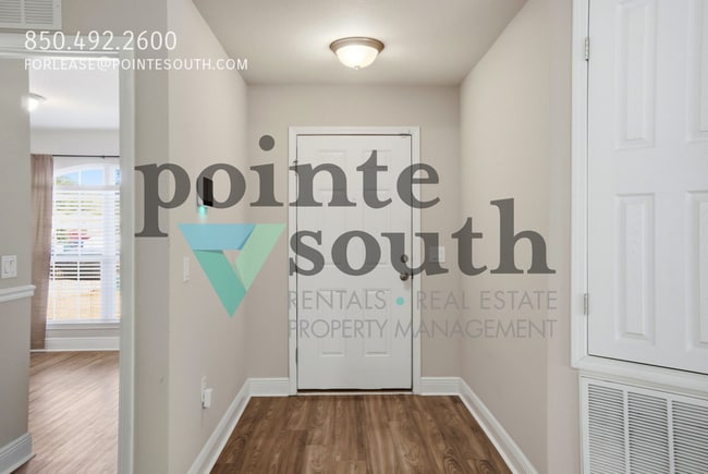 Building Photo - 8105 Nalo Creek Loop