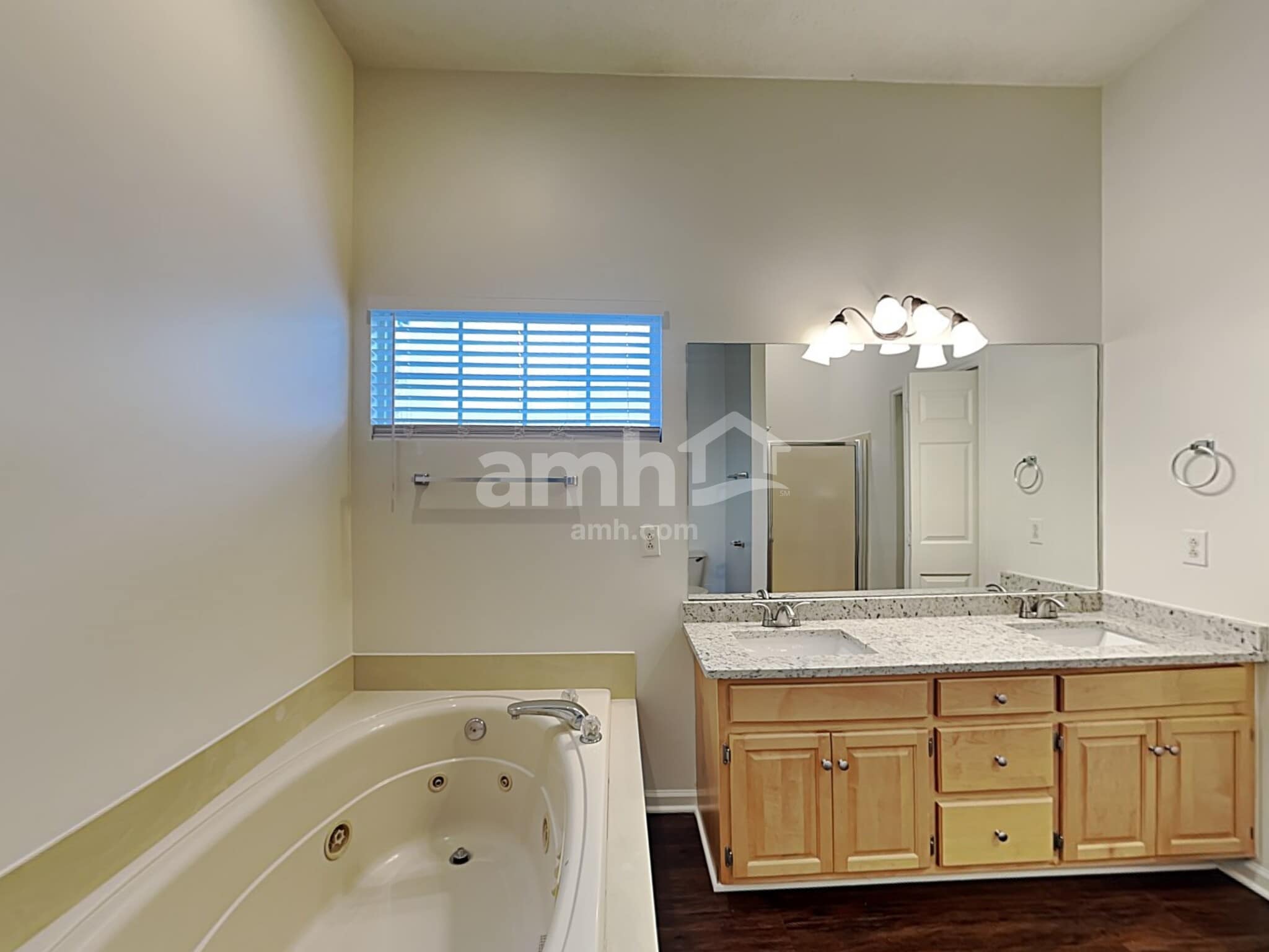 Building Photo - 5229 Ridgefalls Way