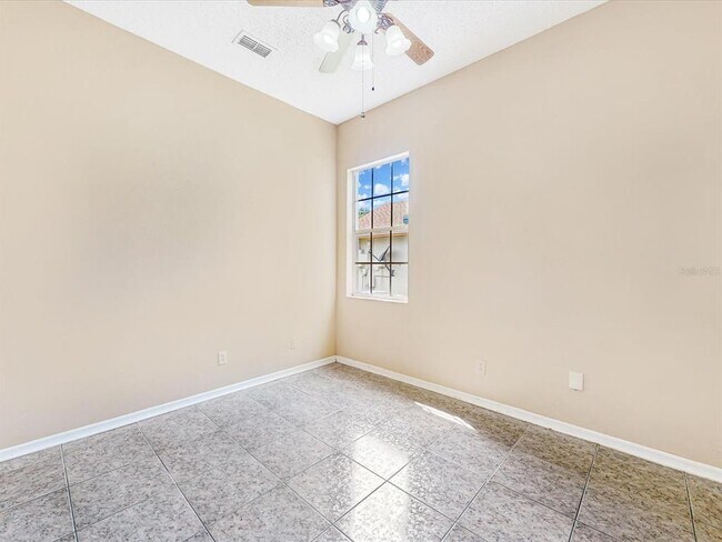 Building Photo - 3943 Ocita Dr