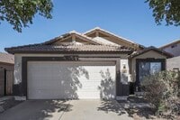 Building Photo - 11446 W Roanoke Dr