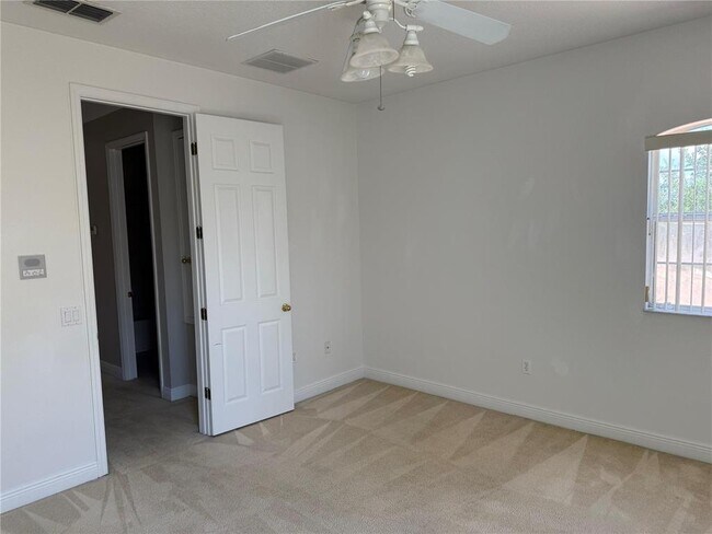 Building Photo - 3811 Eagle Isle Cir