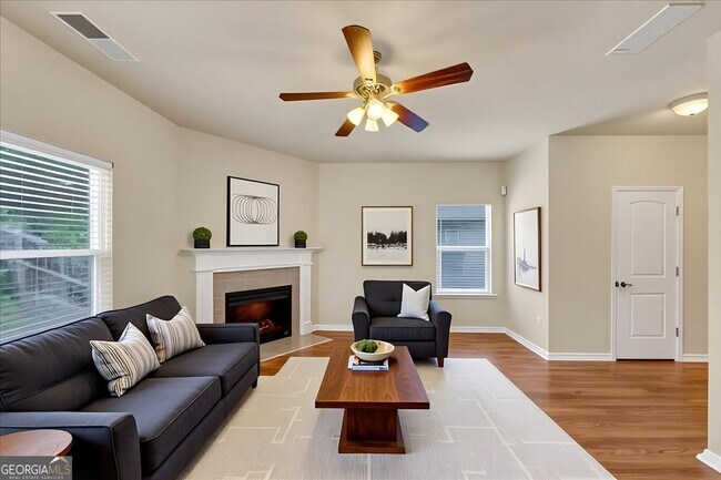 Building Photo - 363 Lobdale Falls Dr