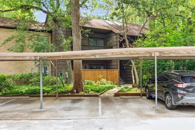 Building Photo - 11711 Memorial Dr