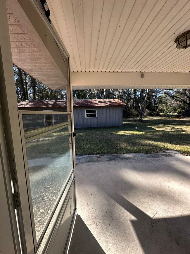 Building Photo - Country Brick Ranch in Callahan