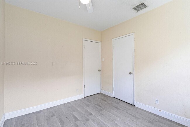 Building Photo - 820 Alabama Ave