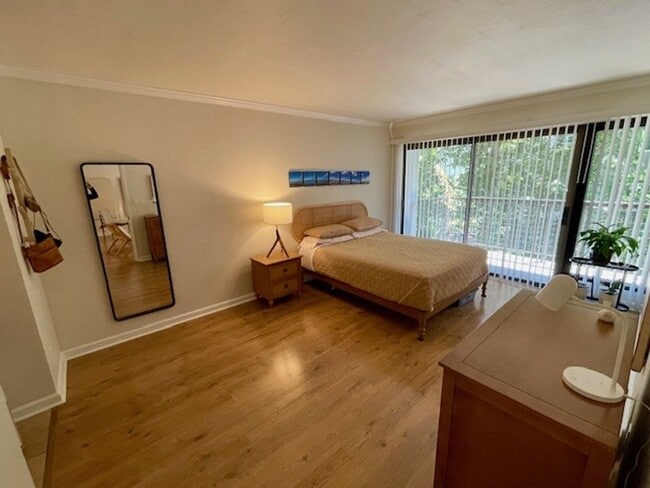 Building Photo - $1000 Move In Credit - 1 Bedroom 1 Bathroo...