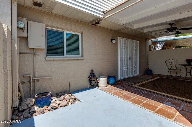 Building Photo - 6825 E OSBORN Rd