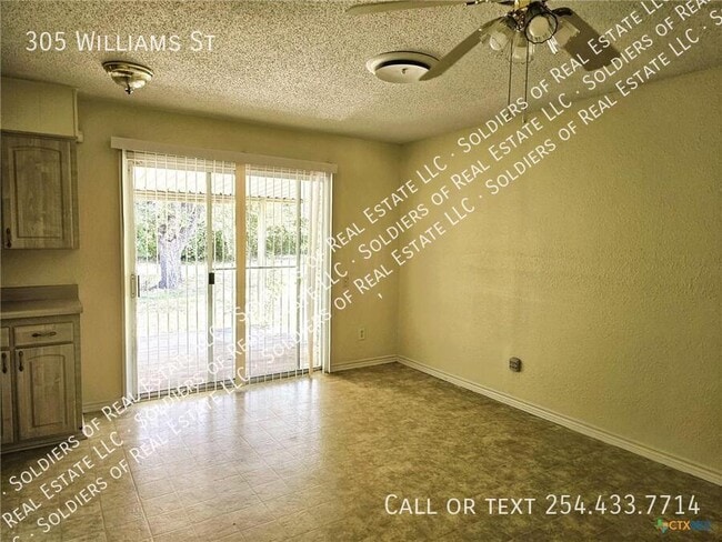 Building Photo - 305 Williams St